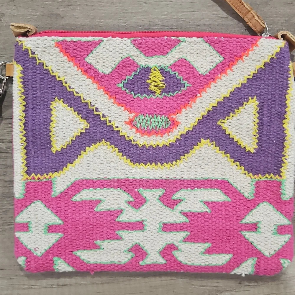 Colorful Patterned Crossbody Bag - Picture 2 of 7
